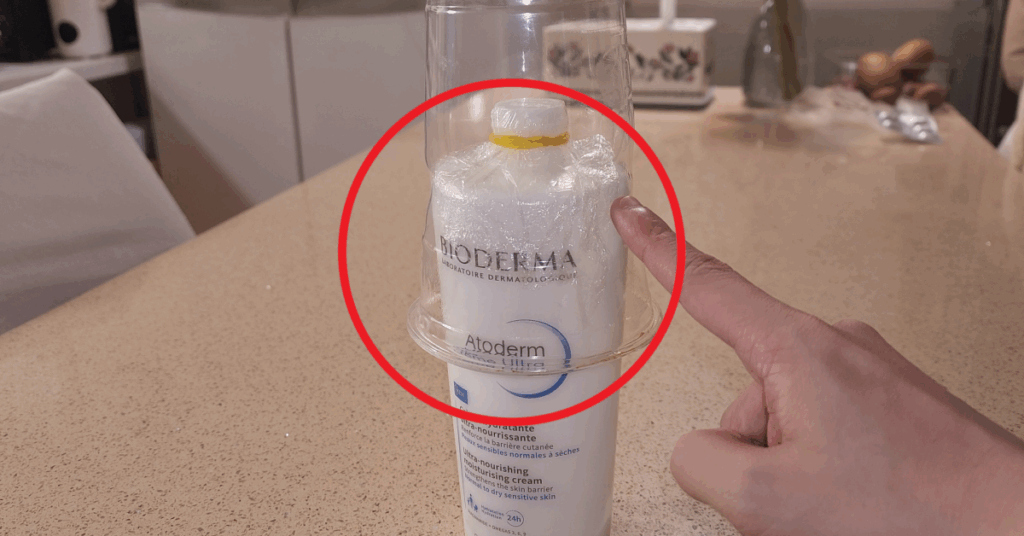 2주는 더 쓸 수 있는데 왜 버리시나요? 화장품 남김 없이 다쓰는 법과 커피컵 활용 꿀팁 2